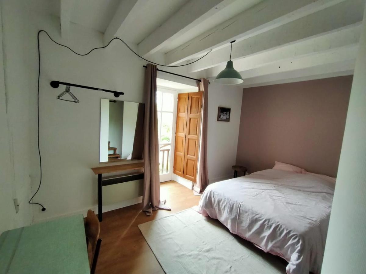 Grande villa au coeur de la Dordogne Paussac-et-Saint-Vivien Extérieur photo